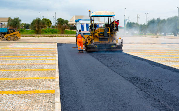 Best Driveway Paving Contractor  in Woodburn, VA
